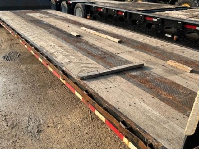 2009 Trail King Step Deck