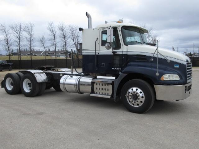 2015 Mack CXU 613