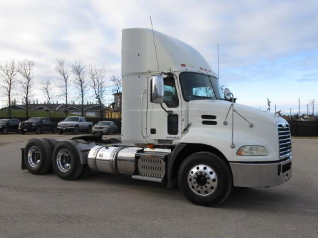 2016 Mack CXU 613