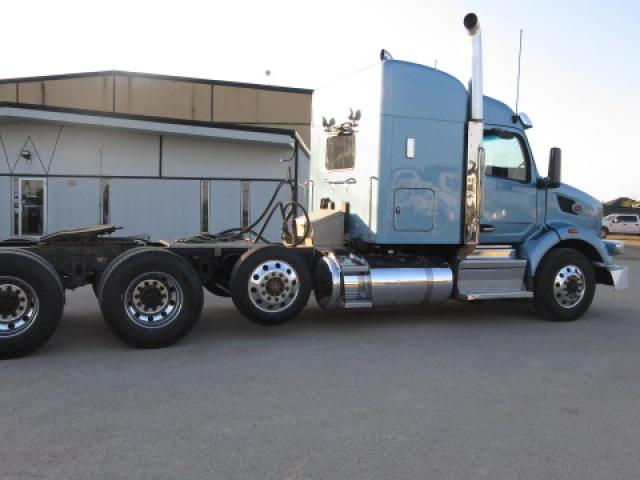 2023 Peterbilt 567