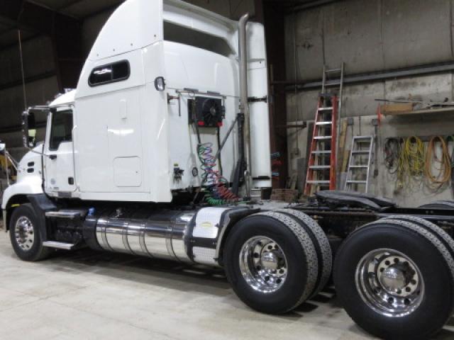 2014 Mack CXU 613