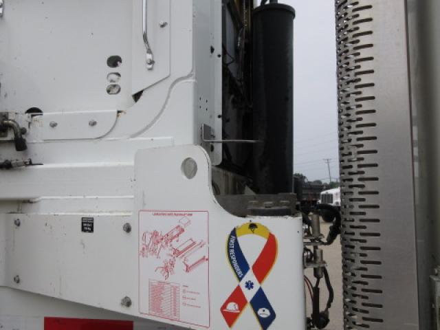 2015 IHC Garbage Truck