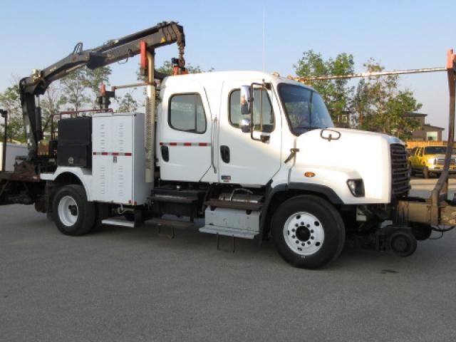 2013 Freightliner 108 SD Crew 